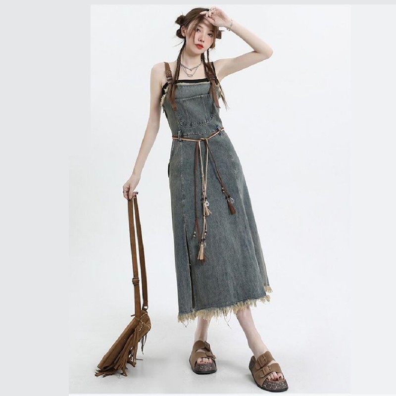 Conjunto Feminino Elegante de  - Vintage Women'S Formal Wear avaliação e preço